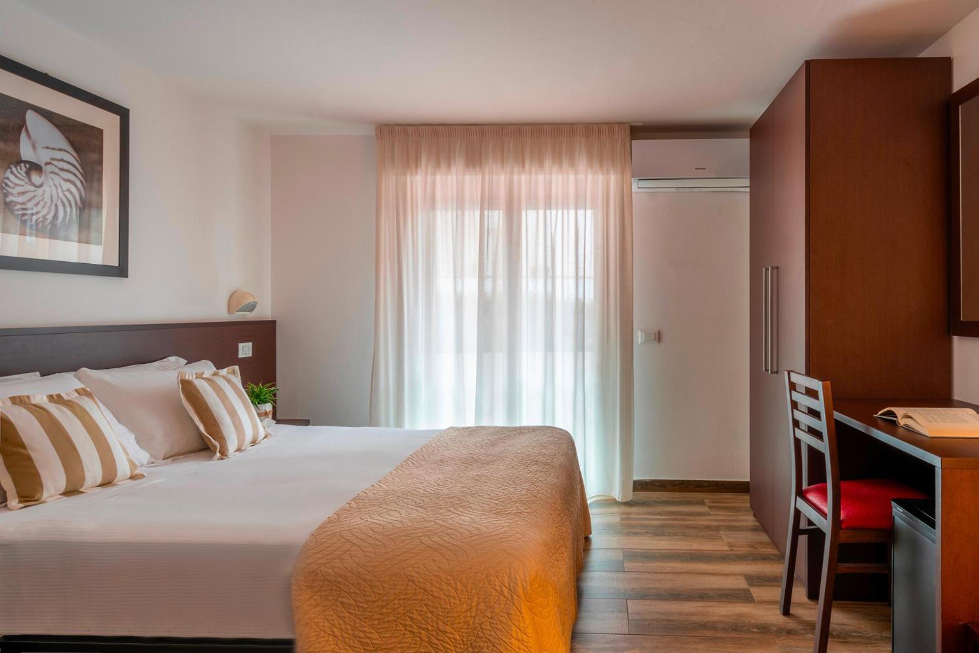 Hotel Carmen リッチョーネ エクステリア 写真