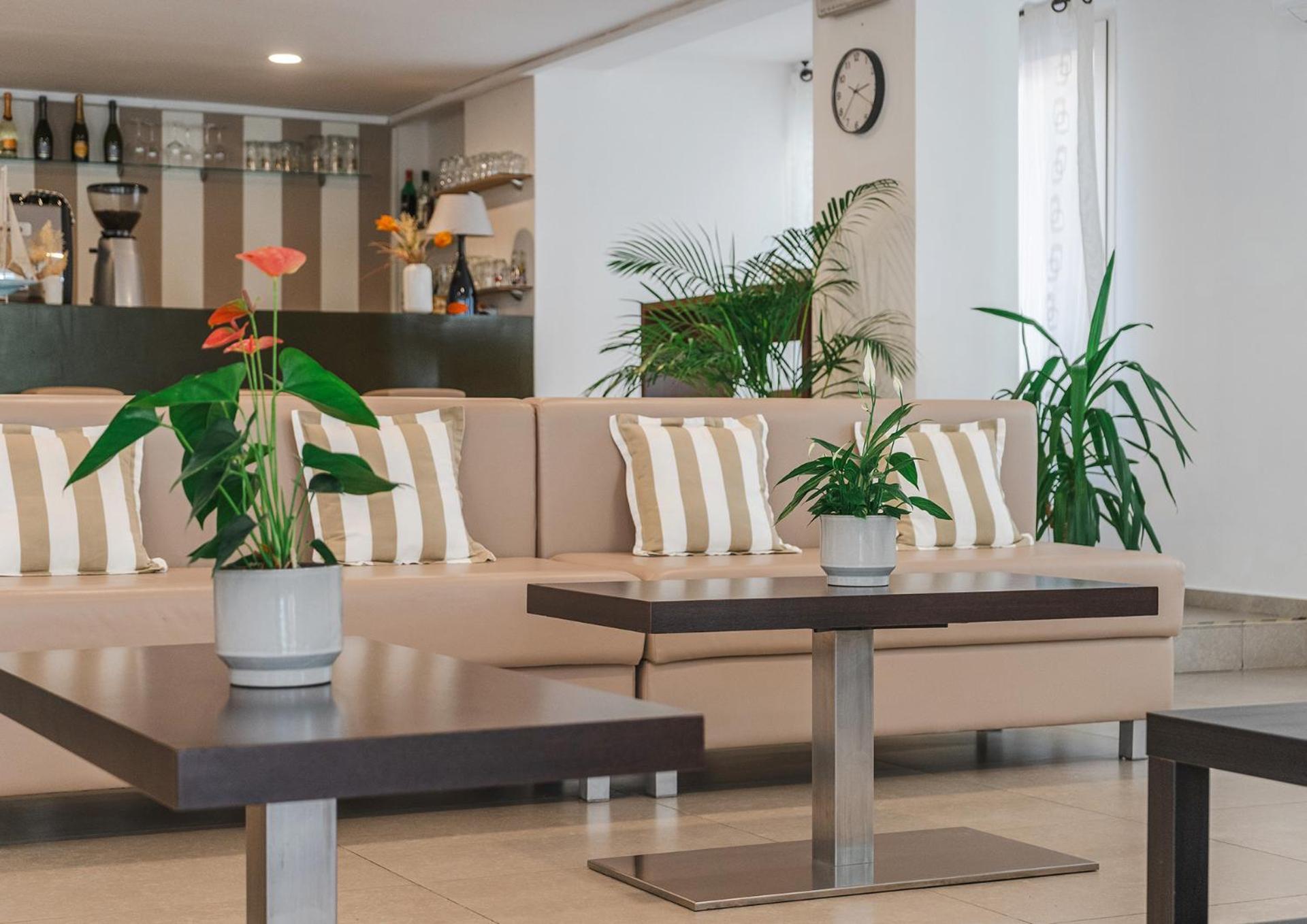 Hotel Carmen リッチョーネ エクステリア 写真