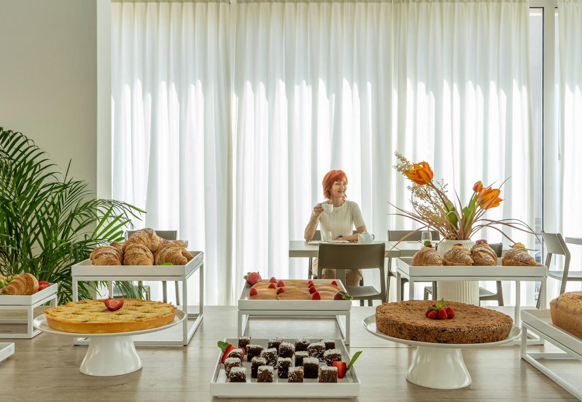 Hotel Carmen リッチョーネ エクステリア 写真